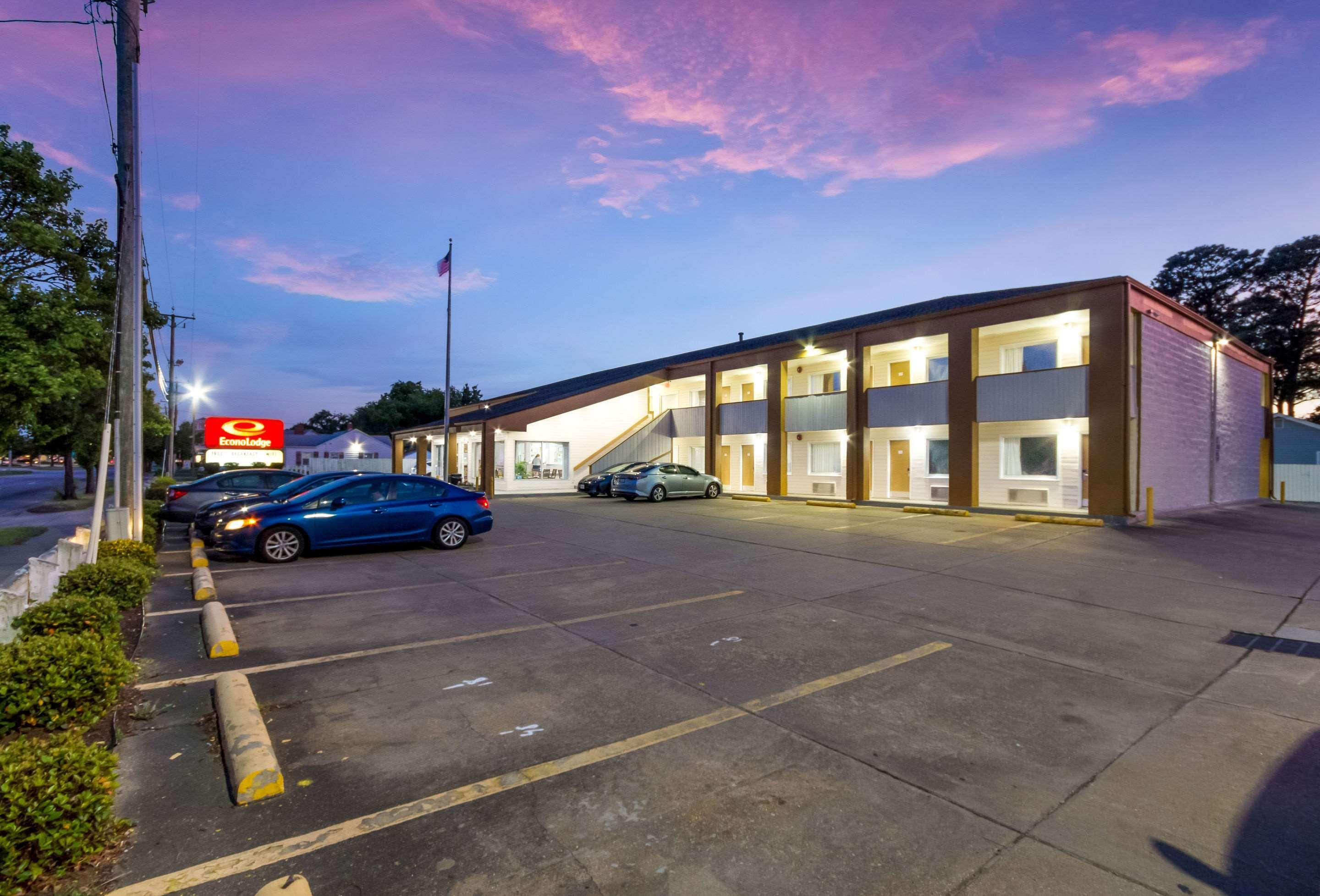 Econo Lodge Little Creek Norfolk Eksteriør billede